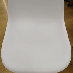 【トレファク イオンモール常滑店】色とりどりのリプロダクトシェルチェアです!の画像