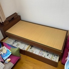 ベッド　フレーム　シングル