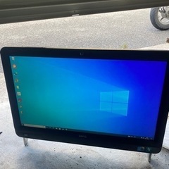 一体型
パソコンの画像