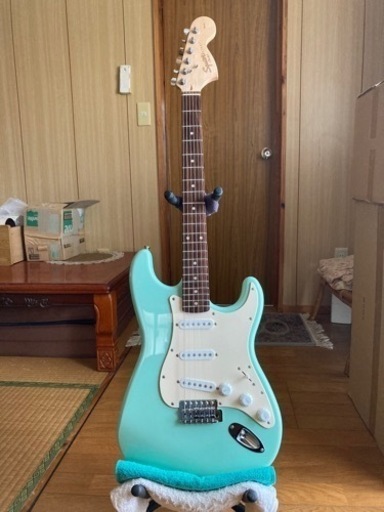 (お取引き終了です有難う御座いました)スクワイア♪ストラトキャスターエレキギター