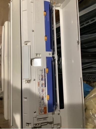 中古品エアコン富士通6畳用　お掃除機能付き
