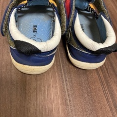 靴/バッグ 靴 スニーカーの画像