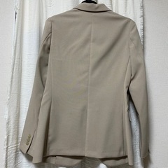UNIQLO 感動ジャケットの画像