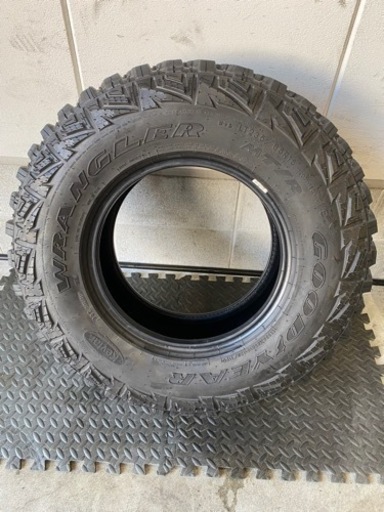 グッドイヤー  WRANGLER  MT/R   LT235/85R16  １本