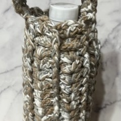 【0円】ペットボトルカバー　ニット　ハンドメイドの画像