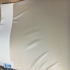 家具、ベッド、マットレスの画像