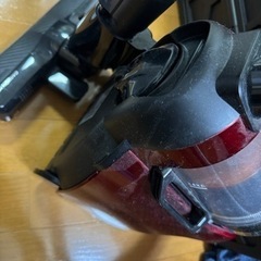 東芝　掃除機　VC-CF30