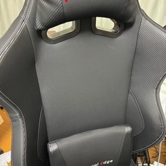 ゲーミングチェア　新品5万↑