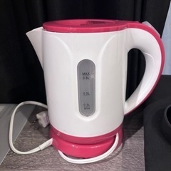 電気ケトル　ピンク
