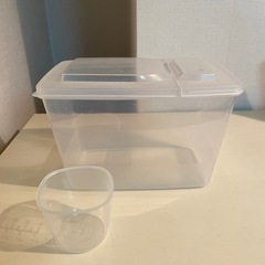 本日まで‼️米びつ、計量カップセット