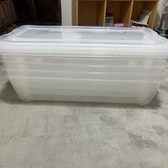4ケース有 家具 収納家具 衣類収納 衣装ケースの画像