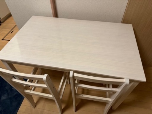 LOWYA　(テーブル+チェア4脚) 取りに来て頂ける方限定