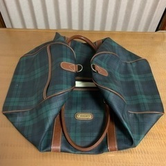 おしゃれなボストンバッグの画像