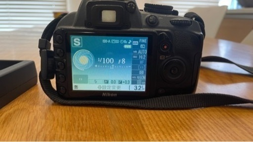 Nikon D3100 デジタル一眼レフカメラ