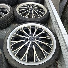 車のパーツ タイヤ、ホイール