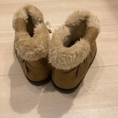 新品未使用品  子供ブーツ14cmの画像