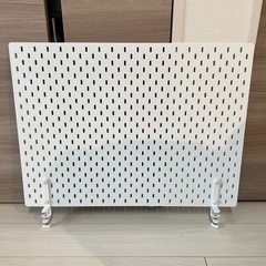 IKEA 有孔ボード スコーディス