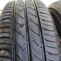 車のパーツ タイヤ、ホイール