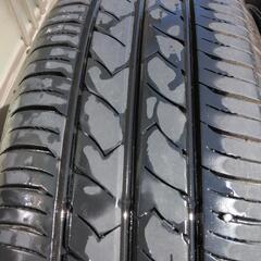 車のパーツ タイヤ、ホイールの画像