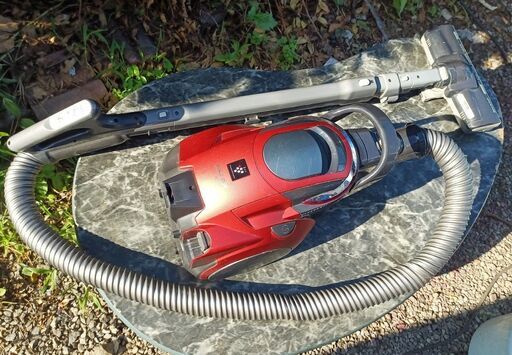 ★お届け可!!★ SHARP サイクロン式クリーナー 掃除機 EC-PX210-R