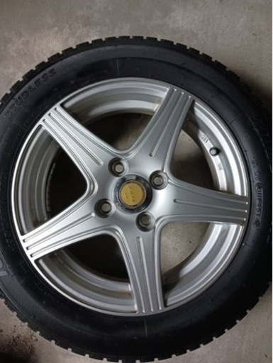 【決まりました】※値下げ済　車のパーツ タイヤ、ホイール(4月21日までの投稿予定)