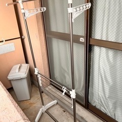 【取引先決定済み】物干しスタンド(ニトリ)