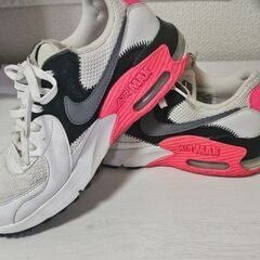 NIKE　エアマックス　23.0㎝