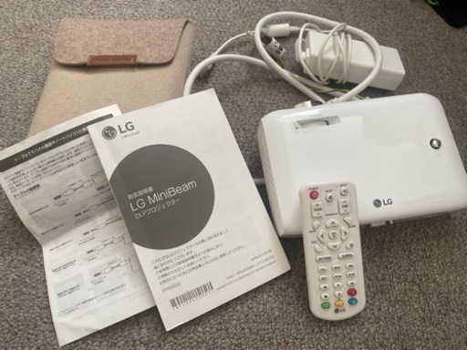 美品★【プロジェクター】LG Mini Beam プロジェクター