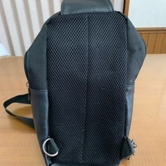 メンズ 黒のボディバッグ 大容量収納可！ の画像