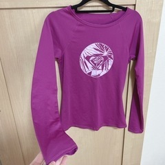 ROXY ラッシュガード　パープルの画像