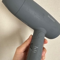 【お譲りする方決まりました】ドライヤー　SALONIA サロニア家電 美容家電 ヘアケア　の画像