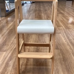 ベビーチェア　¥2000【町田市再生家具】233274