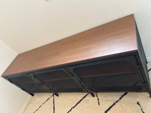 IKEAフィエルボ