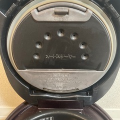 炊飯器の画像