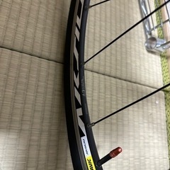 自転車 クロスバイクの画像