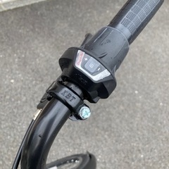 【お渡し日3/29夜】今年1月購入　自転車 6段変速、オートライト、27インチの画像