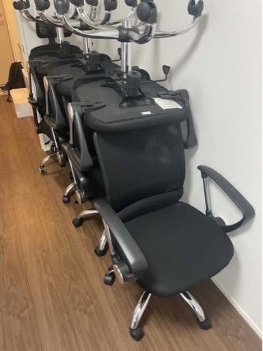 オフィス チェア9　ほぼ新品