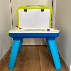 アクティビティテーブル　知育玩具　赤ちゃんの画像