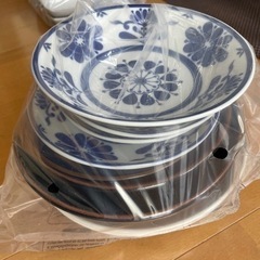 食器の画像
