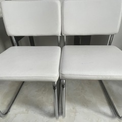 今から来れる方限定　ダイニングテーブルの画像