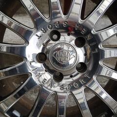 値下げしました。車のパーツ タイヤ、ホイールの画像