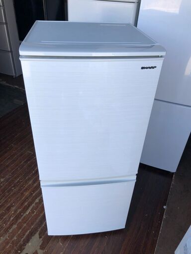 2019年式　シャープ SHARP SJ-D14F-W [冷蔵庫 （137L・つけかえどっちもドア） 2ドア ホワイト系]