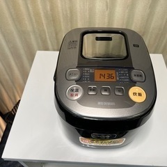 お値打ち価格　5.5号炊き炊飯器✨