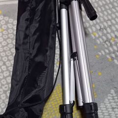 カメラの三脚