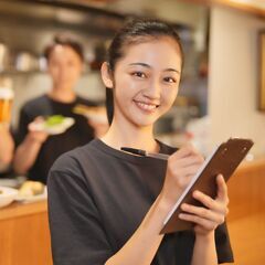 《金沢駅徒歩2分！》お客様の案内やお料理運び＠金沢市