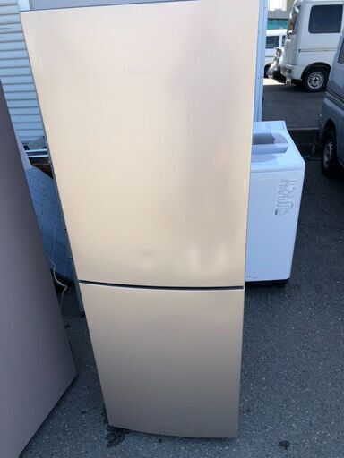 北九州市内配送無料店2020年式　ハイアール 218L 冷凍冷蔵庫 JR-NF218B-N ゴールド