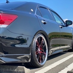車のパーツ タイヤ、ホイール