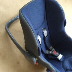 Combi コンビ 新生児 チャイルドシート プリムベビー CS9-IFXの画像