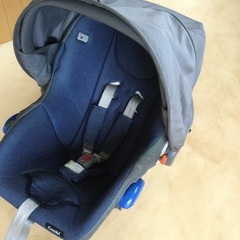 Combi コンビ 新生児 チャイルドシート プリムベビー CS9-IFXの画像