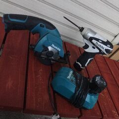 マキタ充電式工具のセットです(^_^)